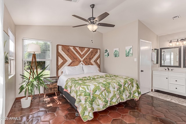 925 W Hudson Way, Gilbert, AZ 85233 - bedroom featuring lofted ceiling, ensuite bathroom, and a ceiling fan