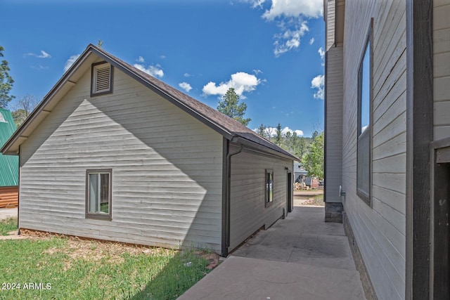 view of side of property