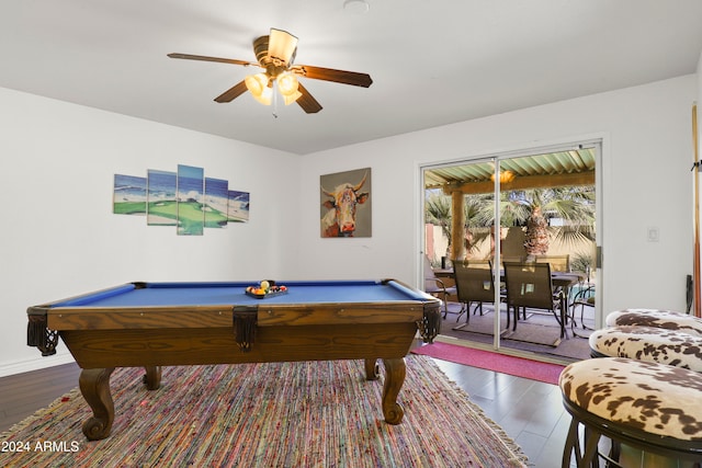 rec room featuring dark hardwood / wood-style floors, ceiling fan, and billiards