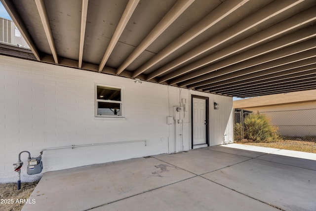 119 W Silver Reef Rd, Casa Grande, AZ 85122 - doorway to property with a patio area