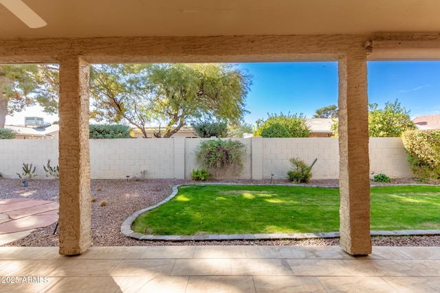 view of yard with a patio