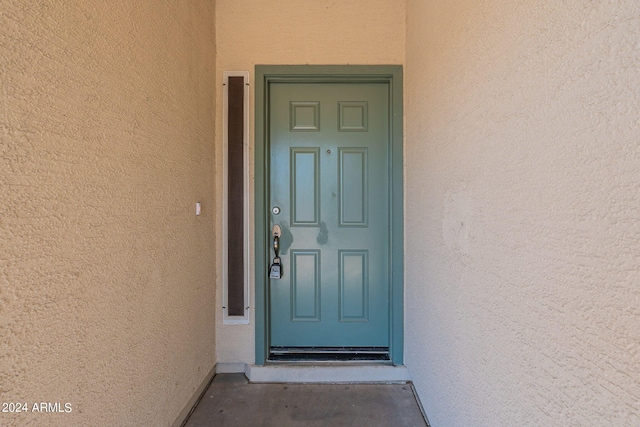 view of property entrance