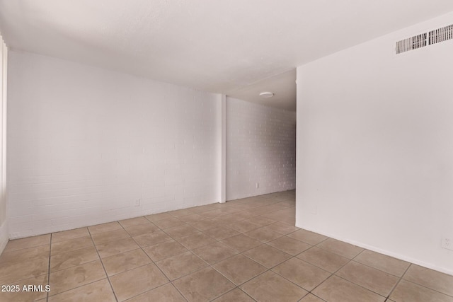 9847 N 11th Ave Unit 2, Phoenix, AZ 85021 - view of tiled empty room