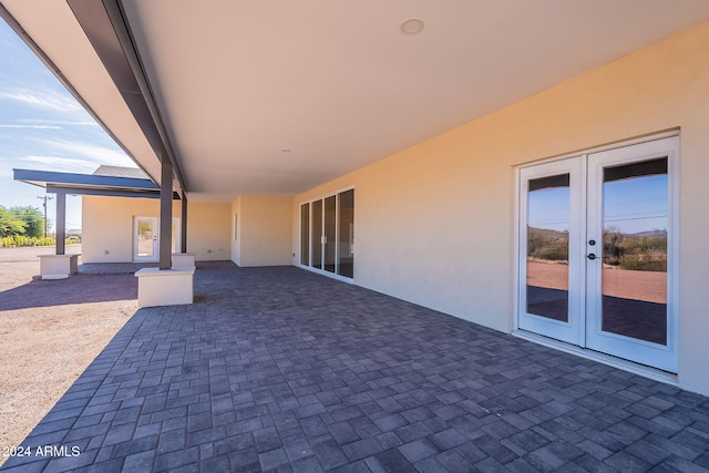 3877 S Veronica Ln, Gold Canyon, AZ 85118 - view of patio with french doors