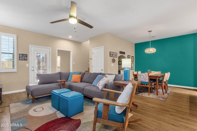 3221 N 37th St Unit 10, Phoenix, AZ 85018 - living area featuring wood finished floors, ceiling fan, baseboards, and recessed lighting