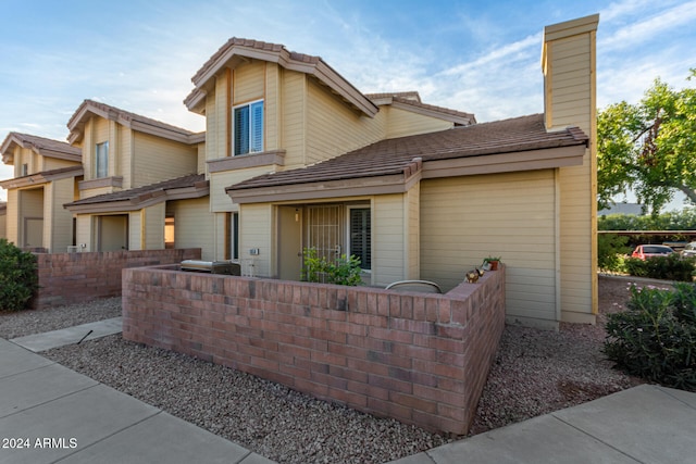 view of front of home