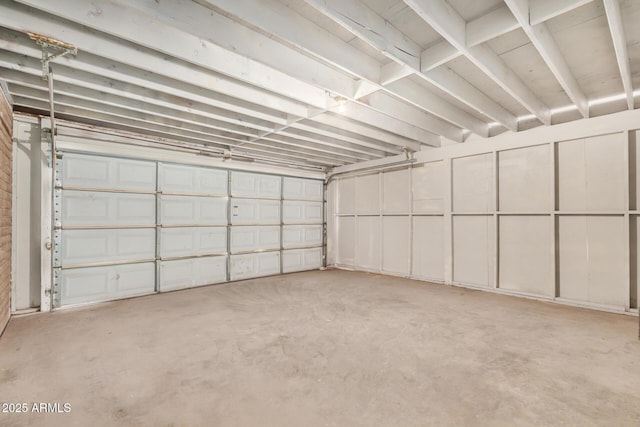 6430 W Thomas Rd, Phoenix, AZ 85033 - view of garage