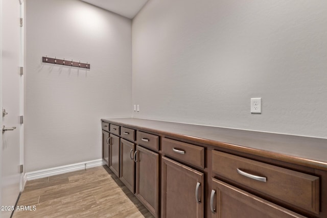 2027 E Ln Costa Ct, Gilbert, AZ 85298 - corridor featuring light wood-style flooring and baseboards