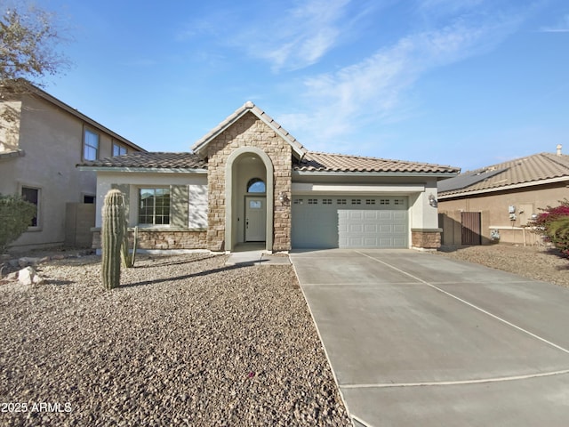 view of front facade with a garage