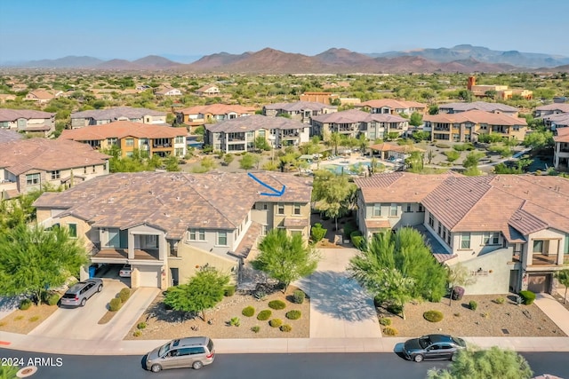 bird's eye view with a mountain view