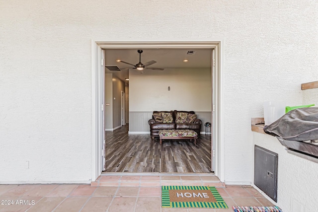 36382 N 35th St, Cave Creek, AZ 85331 - property entrance featuring visible vents and stucco siding