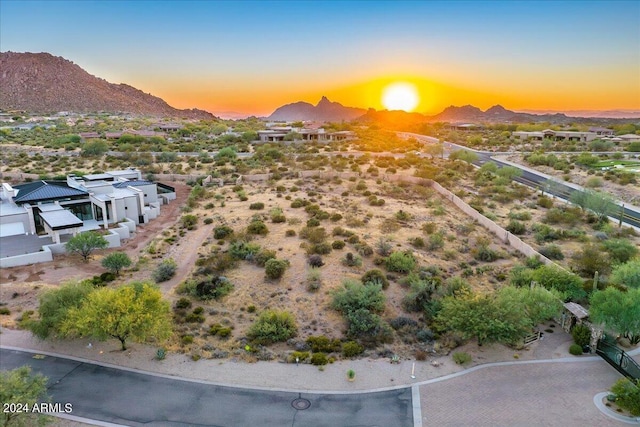 Listing photo 3 for 26578 N 119th St Unit 9, Scottsdale AZ 85255