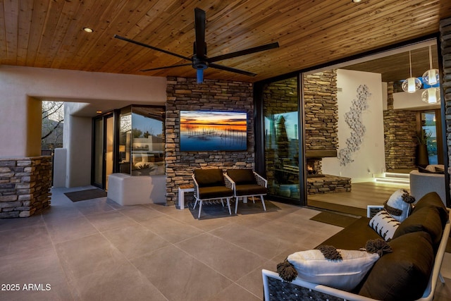 view of patio with a ceiling fan