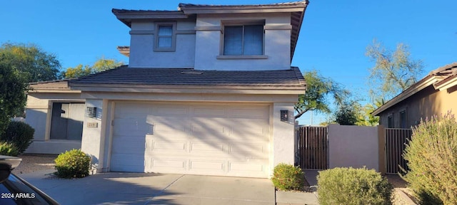 view of front facade featuring a garage