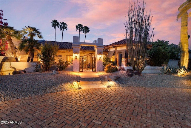 8514 E Country Club Trl, Scottsdale, AZ 85255 - view of front of property with a chimney