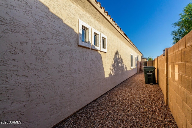 16846 N 49th Way, Scottsdale, AZ 85254 - view of side of property featuring stucco siding