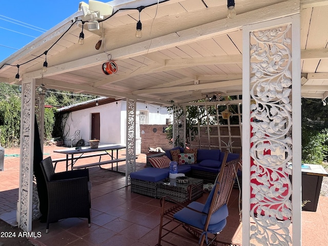 view of patio / terrace featuring an outdoor hangout area