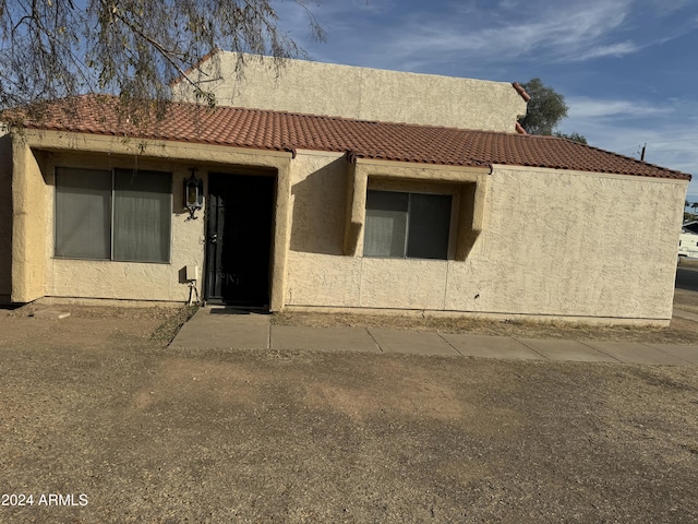 view of front of house