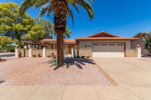 view of front of house with a garage