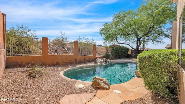 view of swimming pool