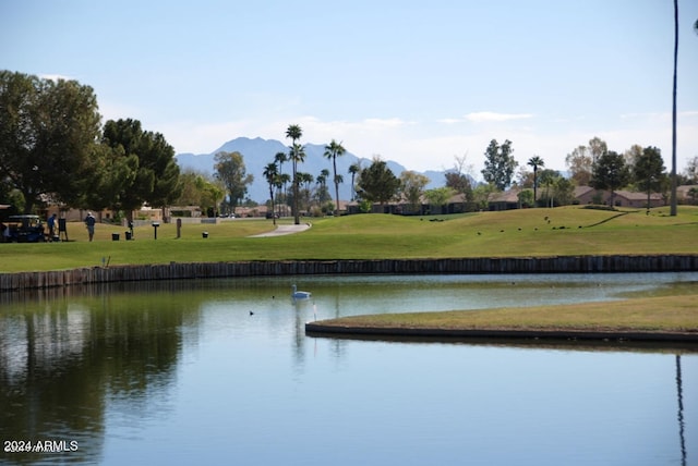 water view featuring a mountain view