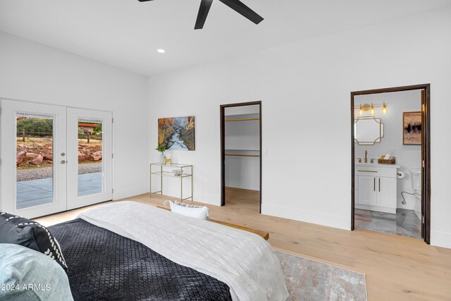 interior space with recessed lighting, visible vents, a ceiling fan, and light wood finished floors