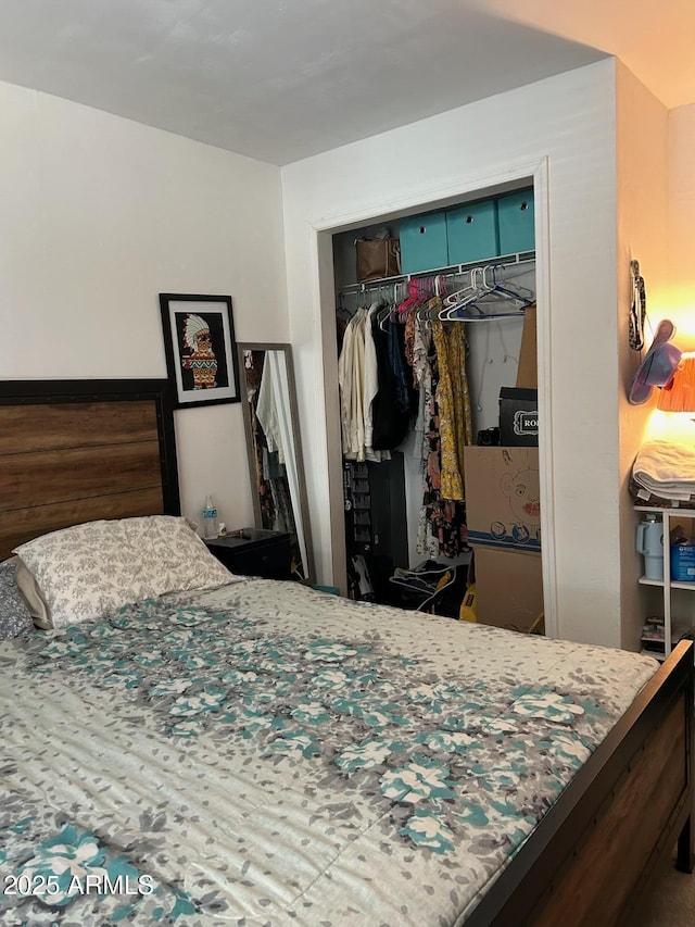 bedroom with a closet