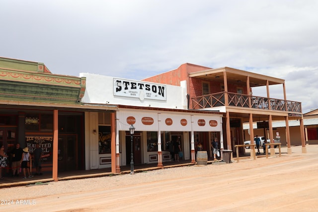 view of building exterior