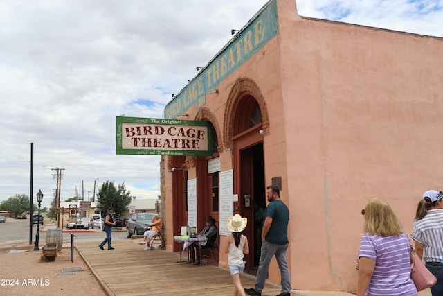 exterior details featuring stucco siding