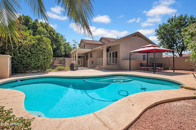 1831 W Armstrong Way, Chandler, AZ 85286 - view of swimming pool featuring a patio area