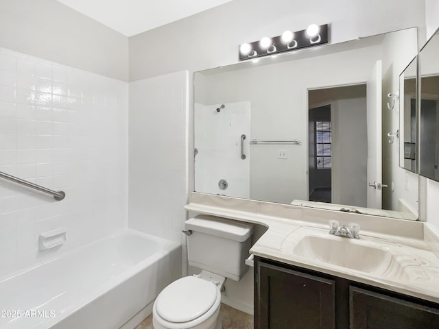 10242 N 66th Ave, Glendale, AZ 85302 - full bath with toilet, vanity, and  shower combination