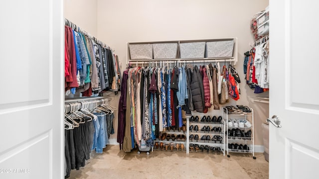 9864 E Baseline Ave, Gold Canyon, AZ 85118 - view of spacious closet