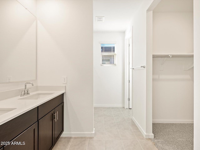 bathroom with vanity