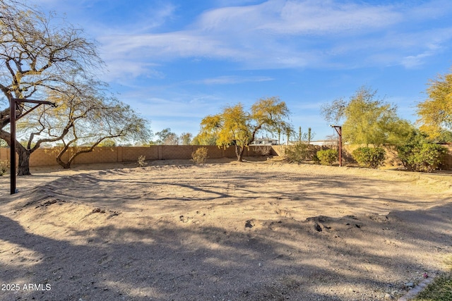 9980 E Charter Oak Rd, Scottsdale, AZ 85260 - view of yard
