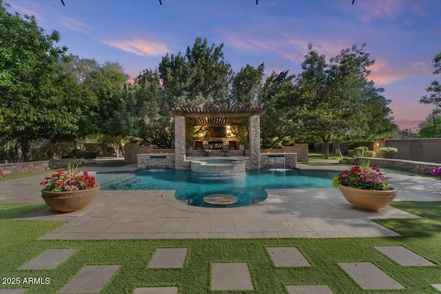 view of pool featuring a pergola, a pool with connected hot tub, and a patio