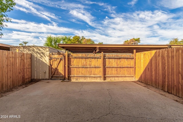 8027 N 32nd Ave, Phoenix, AZ 85051 - view of patio / terrace with a gate