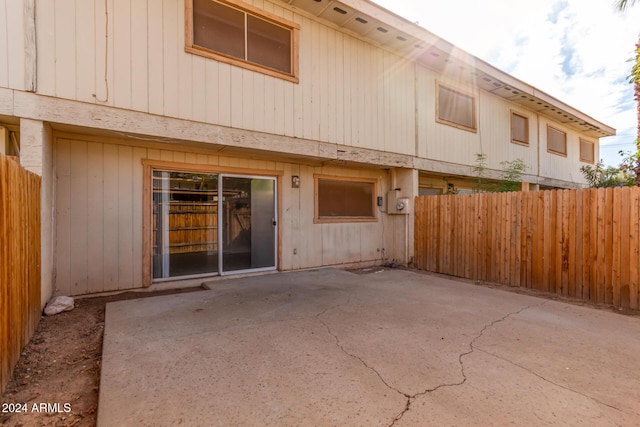 8027 N 32nd Ave, Phoenix, AZ 85051 - back of house featuring a patio