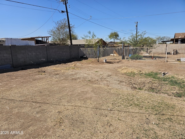 view of yard featuring fence