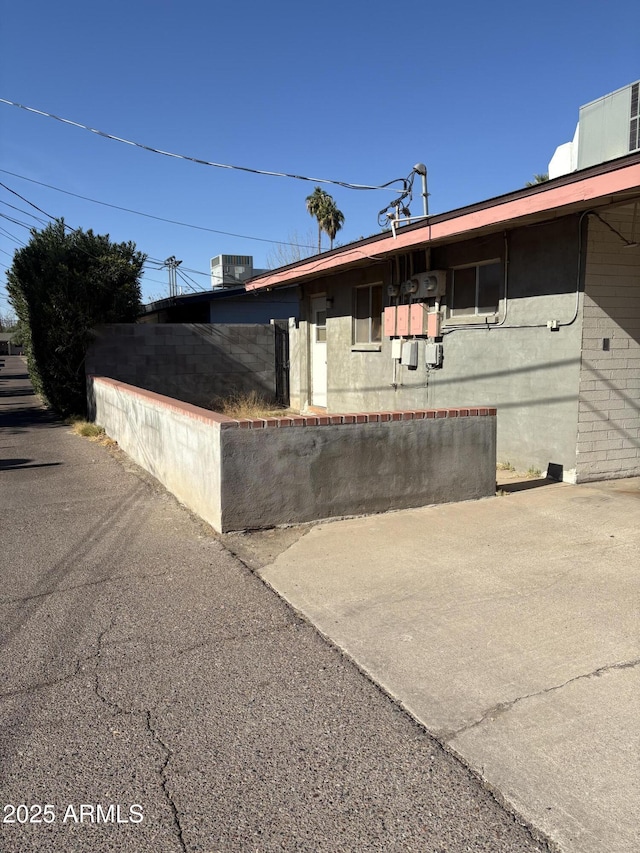 2731 E Montecito Ave, Phoenix, AZ 85016