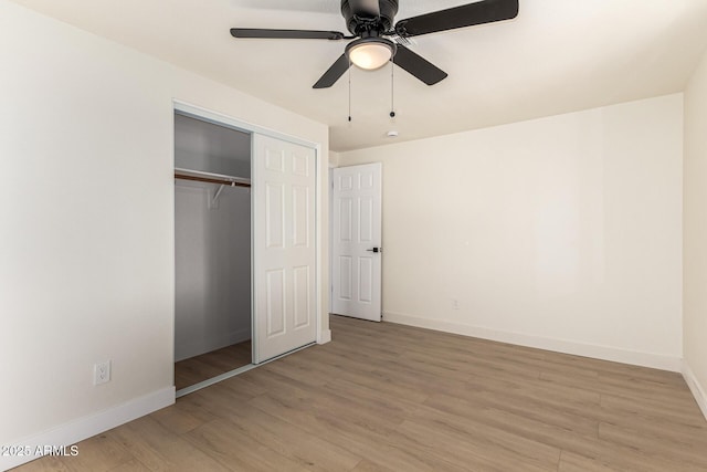 1611 W Palomino Dr, Chandler, AZ 85224 - unfurnished bedroom with light wood-style flooring, a closet, and ceiling fan