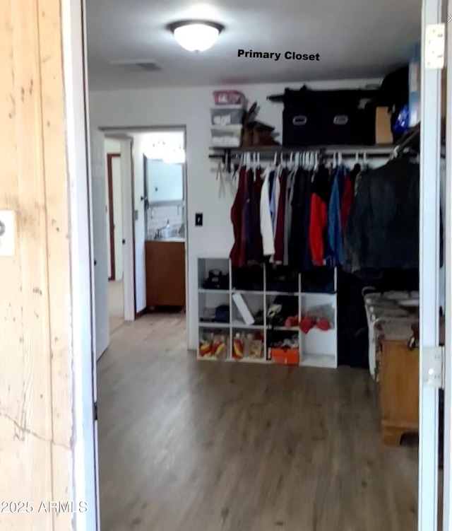 3607 E Mule Deer Rd, Pearce, AZ 85625 - mudroom with wood finished floors