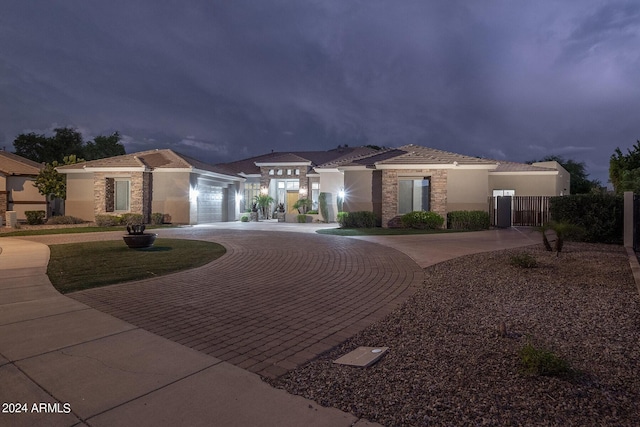 view of front of property featuring a garage