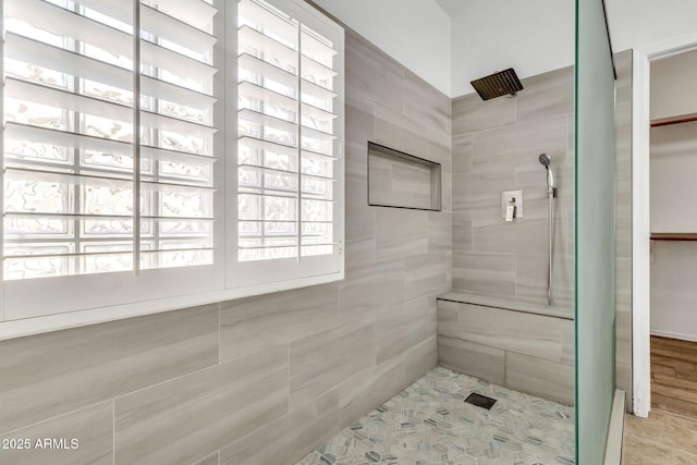 3044 E Sparrow Pl, Chandler, AZ 85286 - full bath with a tile shower