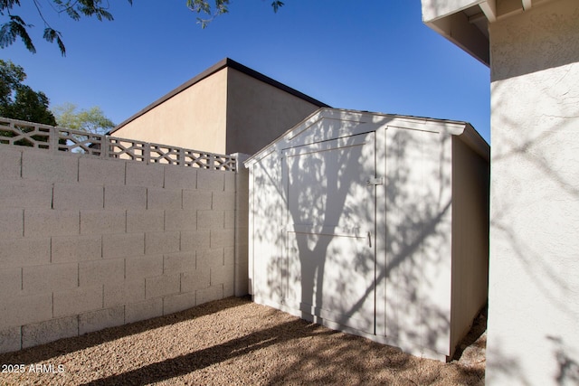 1736 N Ashbrook Cir, Mesa, AZ 85213 - garage with a shed