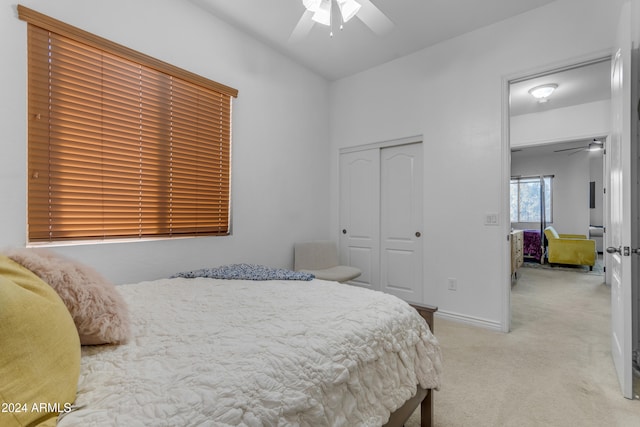 964 W Saguaro Ln, San Tan Valley, AZ 85143 - bedroom featuring carpet flooring, a closet, vaulted ceiling, baseboards, and ceiling fan