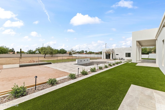 9611 E Clinton St, Scottsdale, AZ 85260 - view of yard featuring a patio area