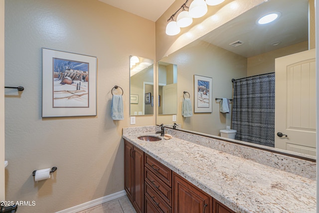 bathroom with a shower with curtain, toilet, baseboards, visible vents, and vanity