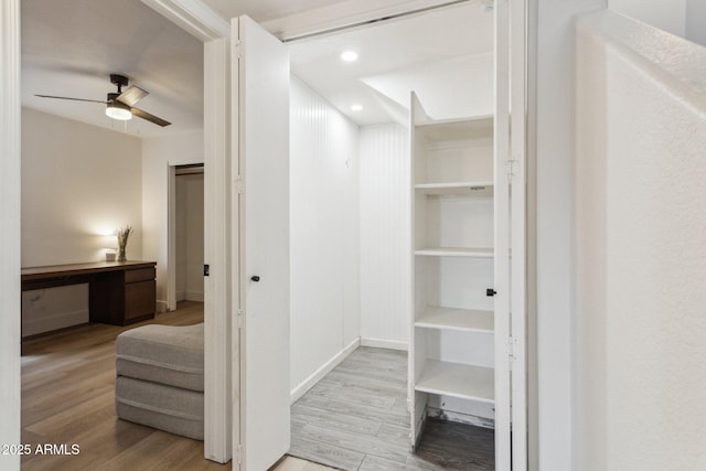 7931 W Shaw Butte Dr, Peoria, AZ 85345 - view of closet