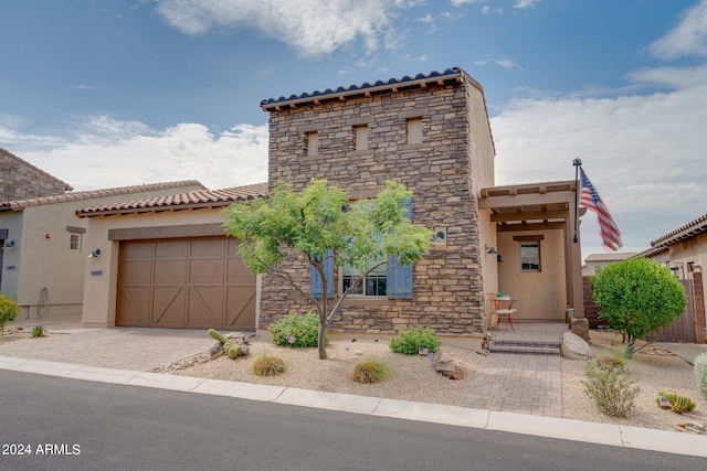 view of front of house featuring a garage