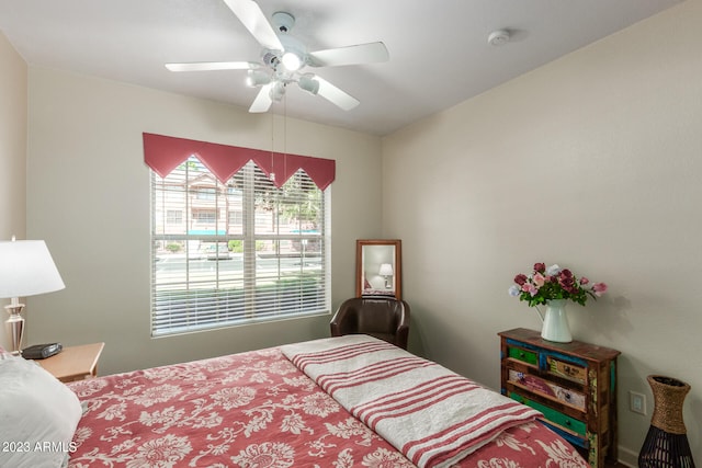 bedroom featuring ceiling fan